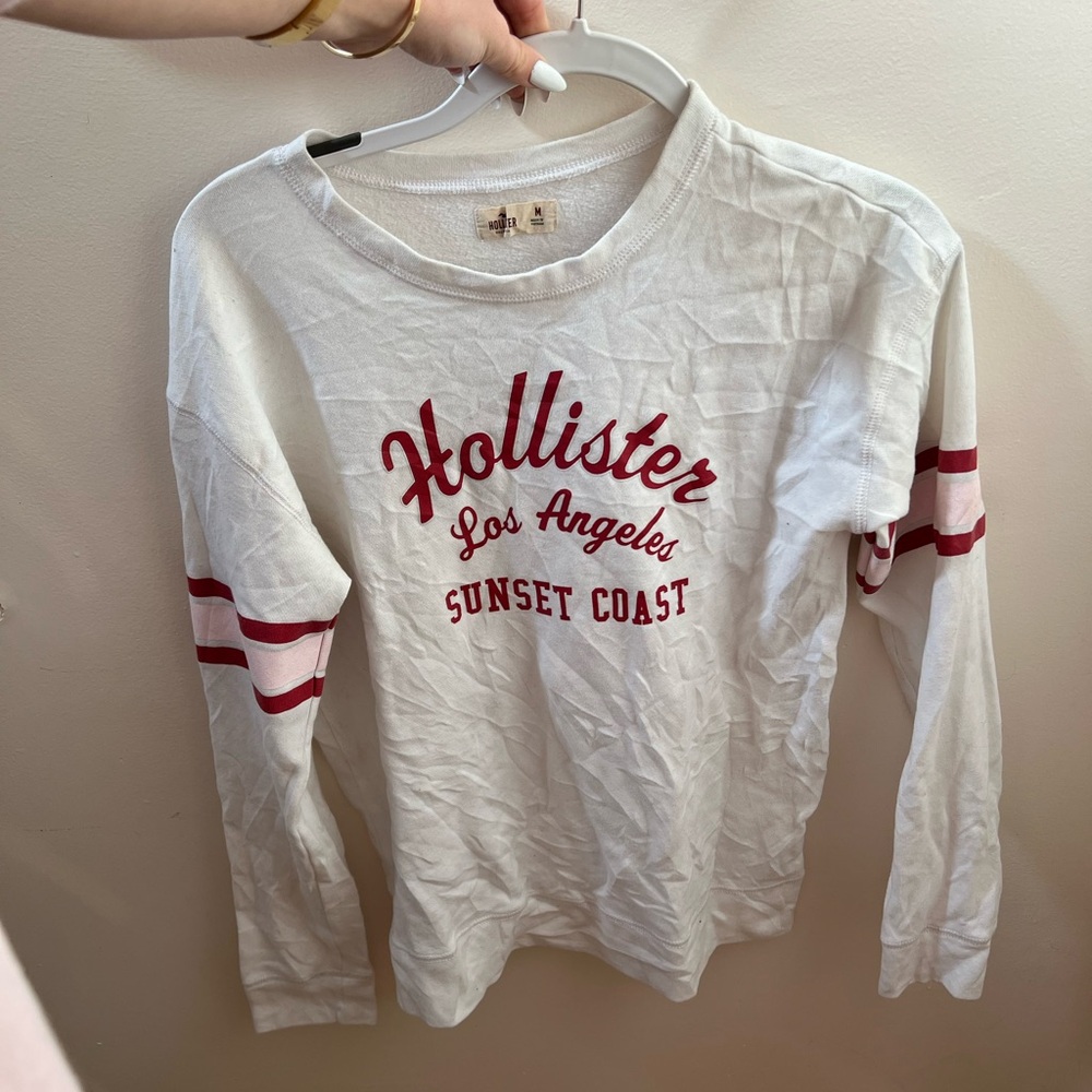 Hollister los angeles sunset coast red and white long sleeve t shirt medium